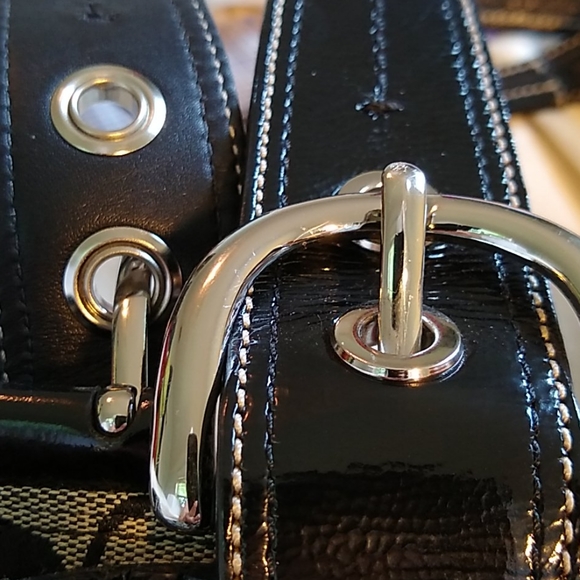 Coach Handbag - Picture 6 of 10